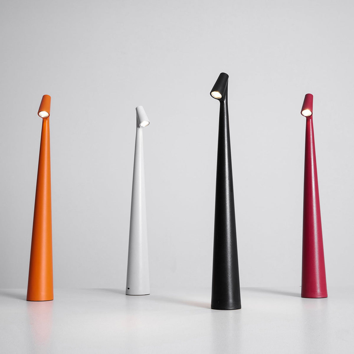 Africa Table Lamp for Living Room by AUVIELIGHT