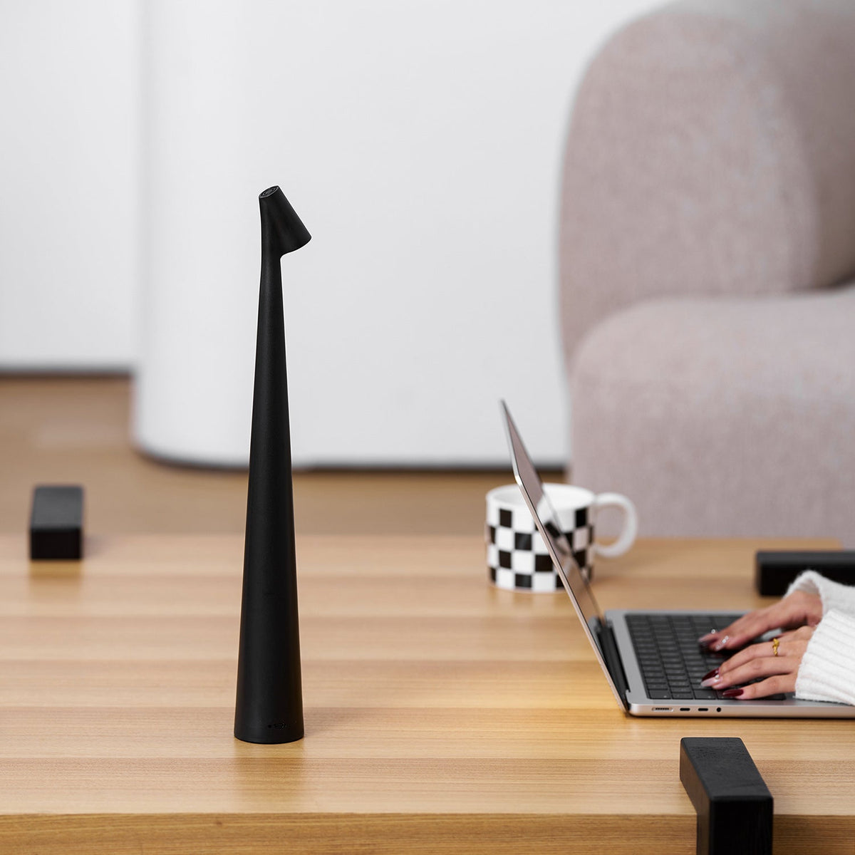 Africa Table Lamp for Living Room by AUVIELIGHT