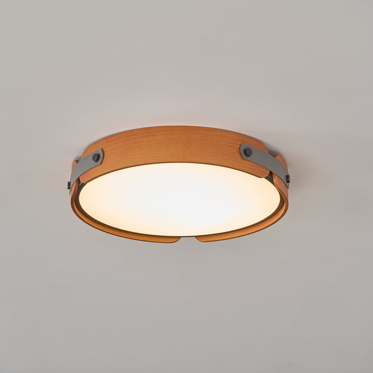 Aiwen Ceiling Light in wood for Living Room by AUVIELIGHT