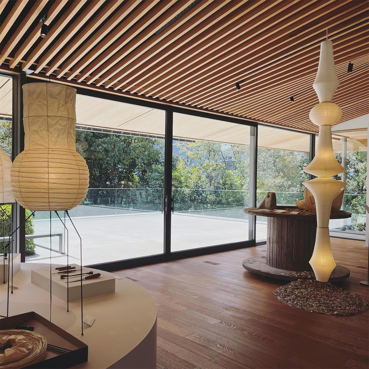 Akari E Pendant Light for Kitchen Island by AUVIELIGHT