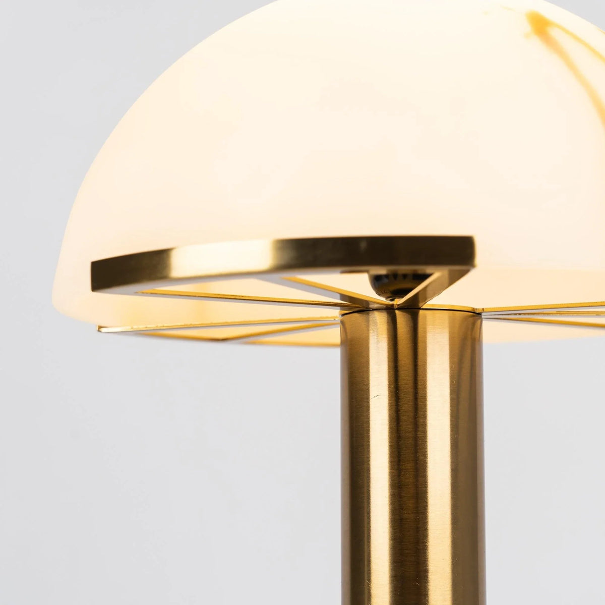 Dome Table Lamp in alabaster for Living Room by AUVIELIGHT