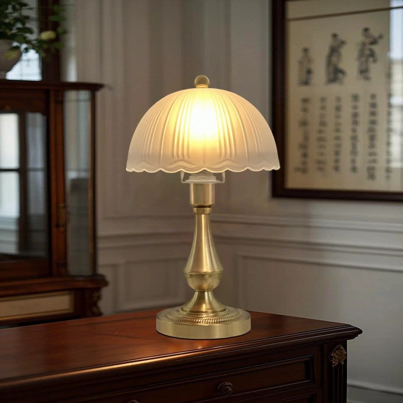 Scalloped Light in antique brass for Living Room by AUVIELIGHT
