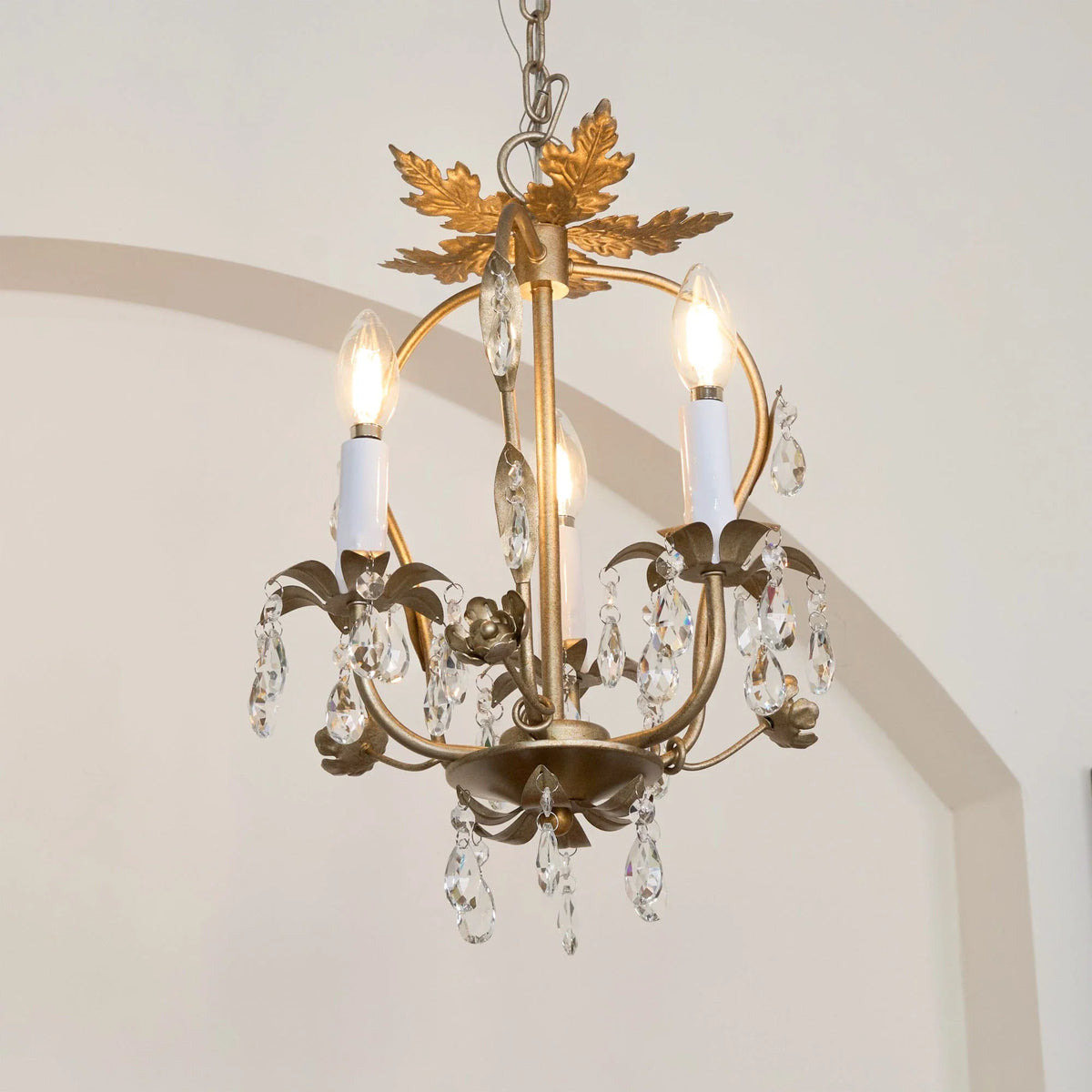 Leaf Chandelier in antique crystal for Dining Room by AUVIELIGHT