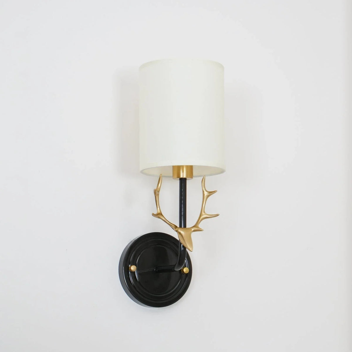 Antler Wall Sconce in brass for Hallway by AUVIELIGHT, ∅ 5.1" x H 15.4" / Dia 13cm x H 39cm / Blackened