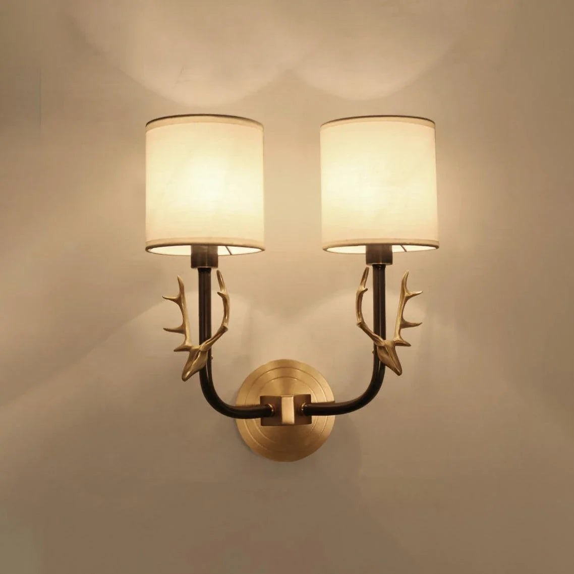Antler Wall Sconce in brass for Hallway by AUVIELIGHT, ∅ 11" x H 15.4" / Dia 28cm x H 39cm / Blackened