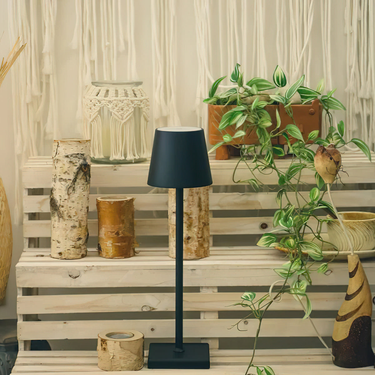 Apex Table Lamp for Living Room by AUVIELIGHT