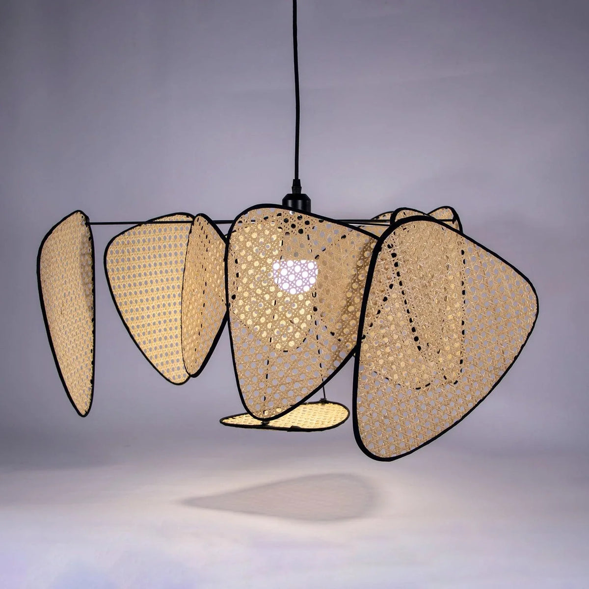Bamboo Screen Chandelier in rattan for Dining Room by AUVIELIGHT