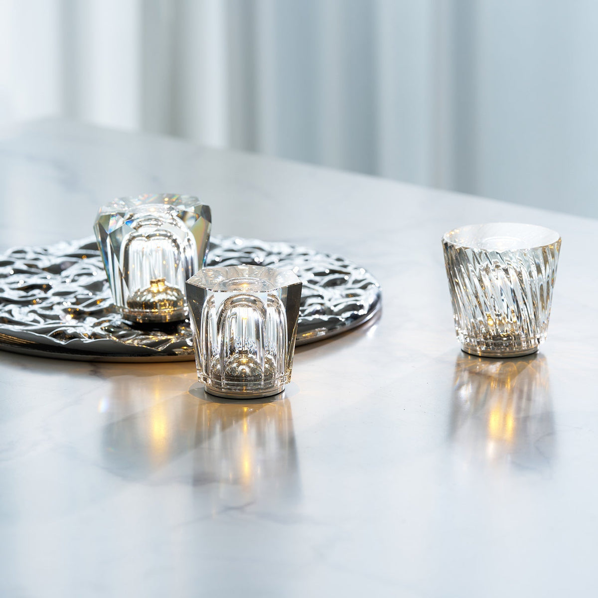 Becrux Table Lamp in crystal for Living Room by AUVIELIGHT