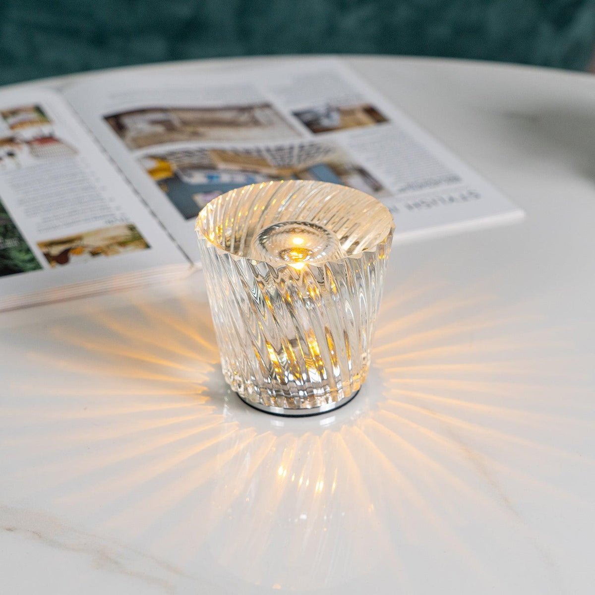 Becrux Table Lamp in crystal for Living Room by AUVIELIGHT
