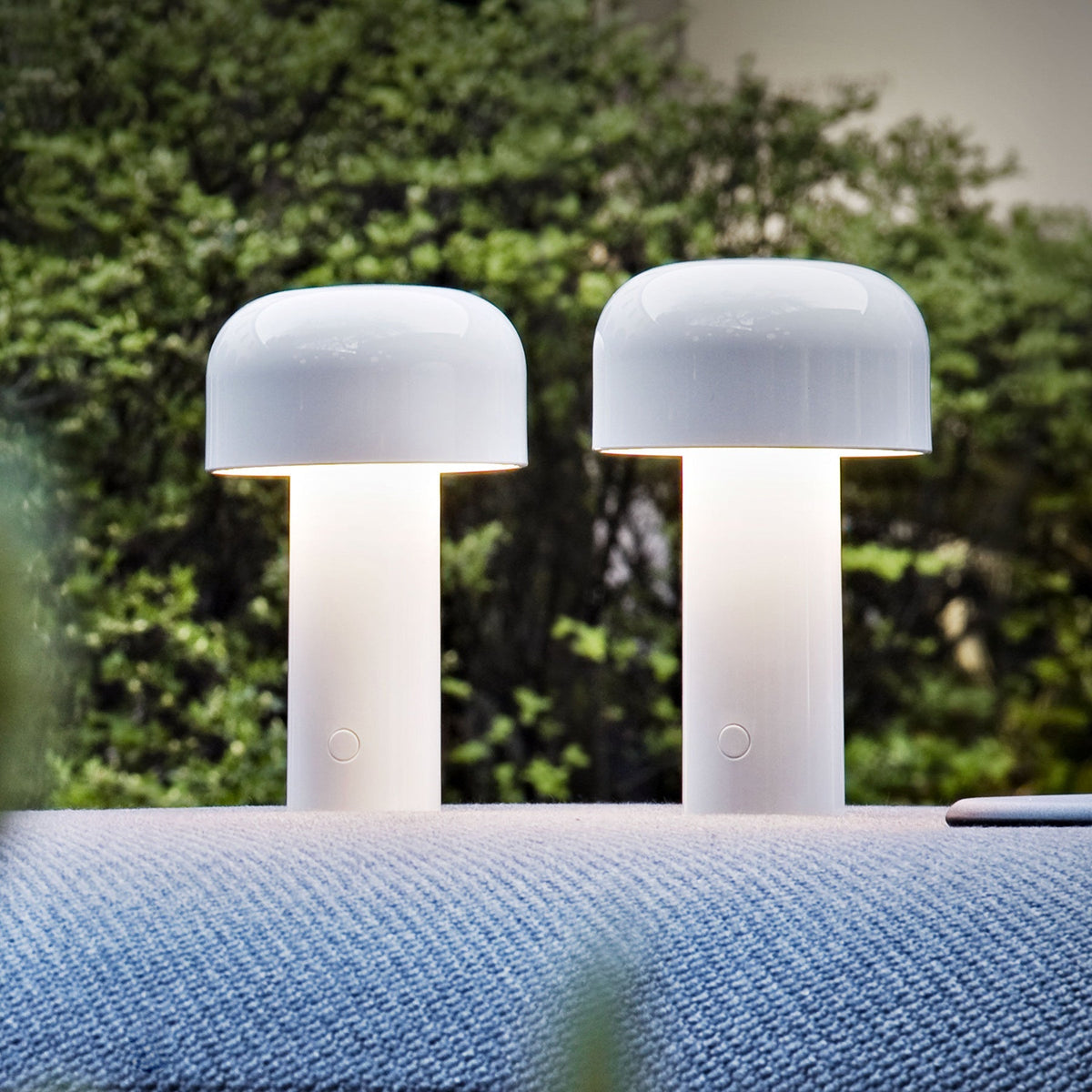 Bellhop Table Lamp for Living Room by AUVIELIGHT