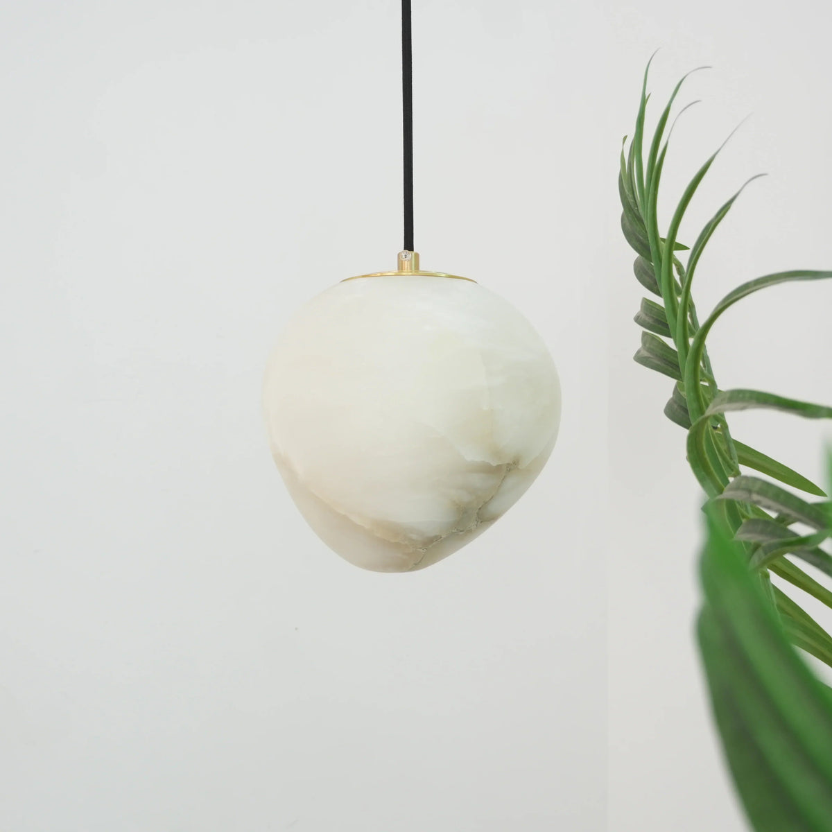 Galet Pendant Light in alabaster for Kitchen Island by AUVIELIGHT
