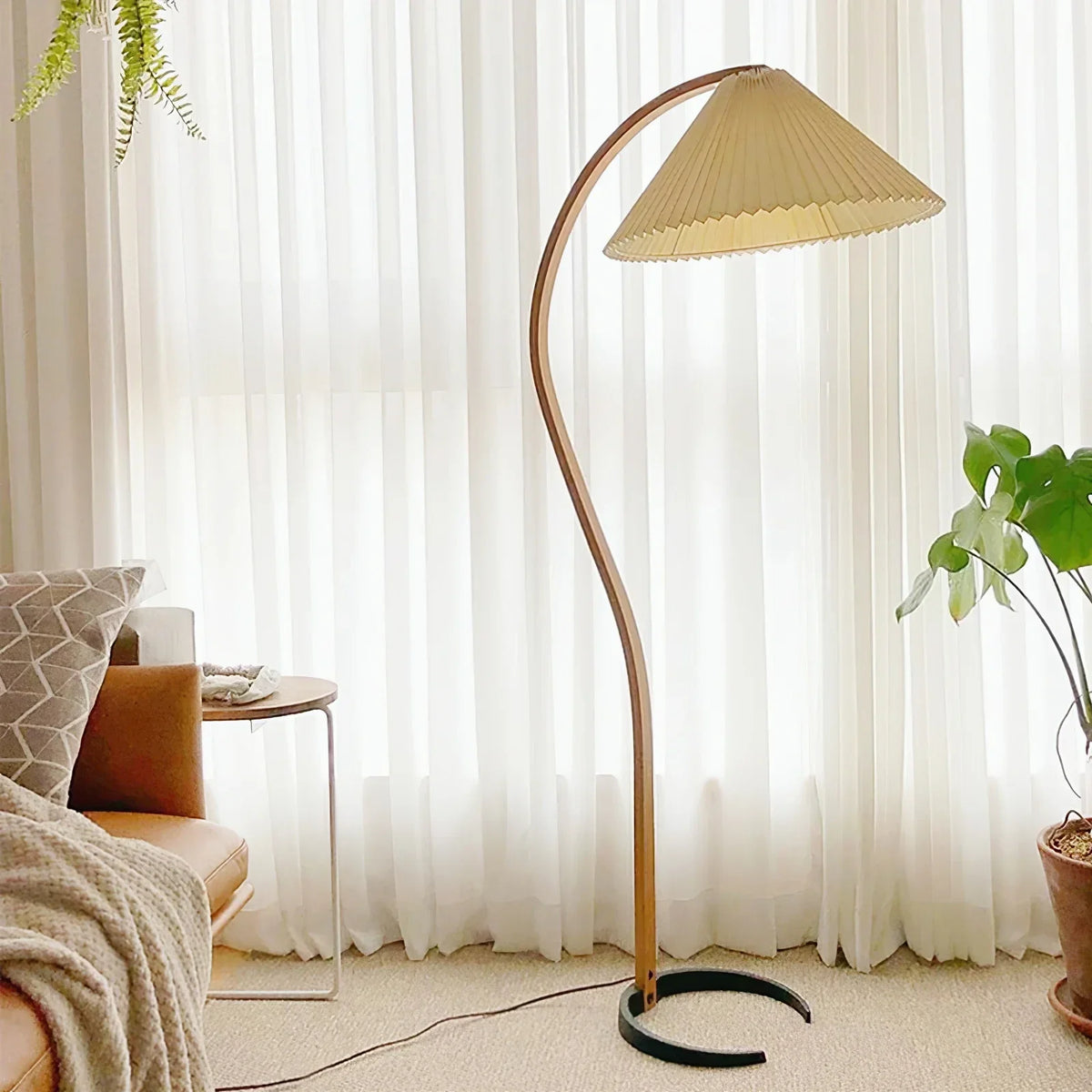 Caprani Floor Lamp for Living Room by AUVIELIGHT