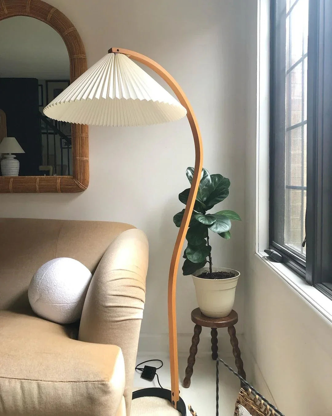 Caprani Floor Lamp for Living Room by AUVIELIGHT