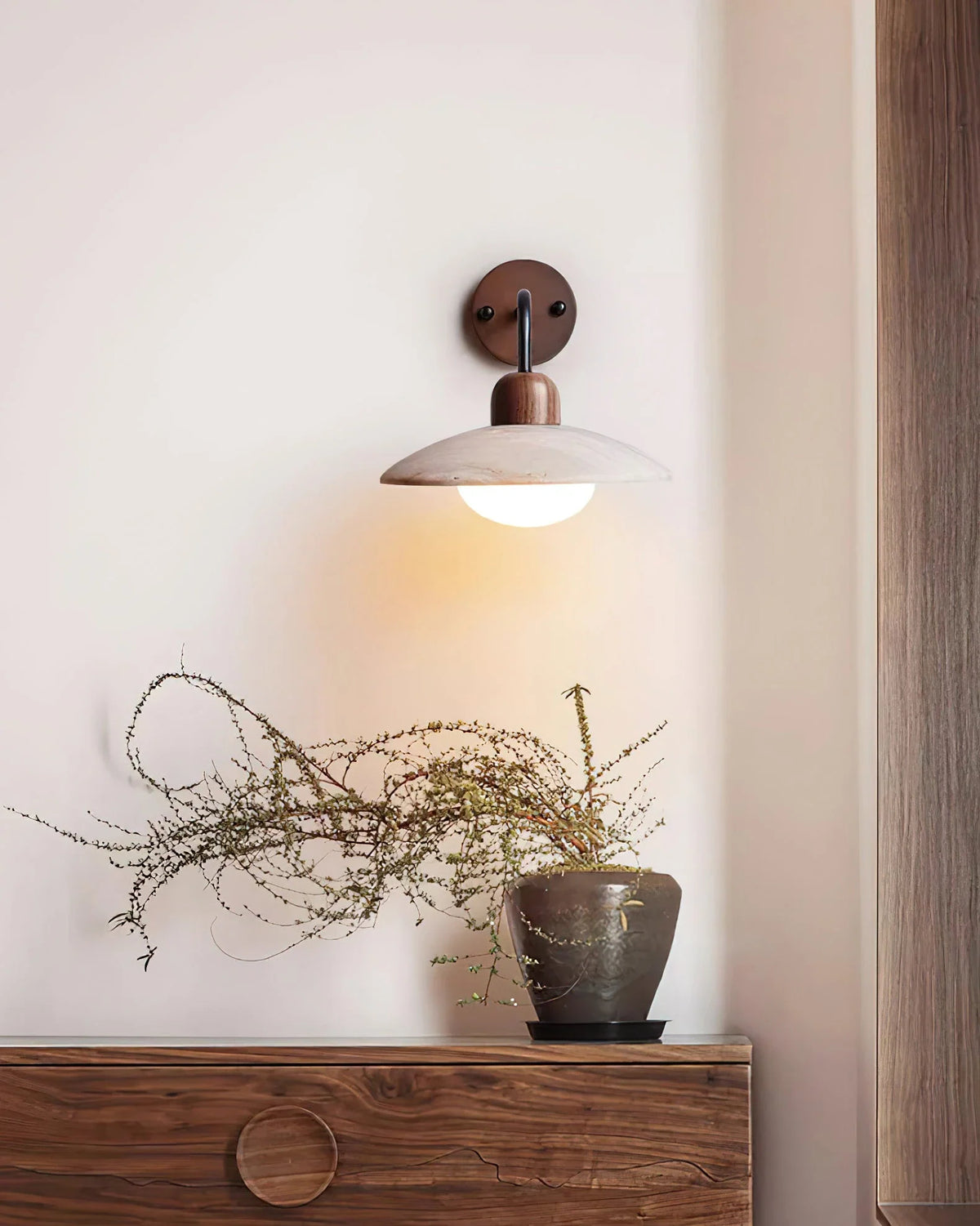 Carolia Wall Light for Hallway by AUVIELIGHT