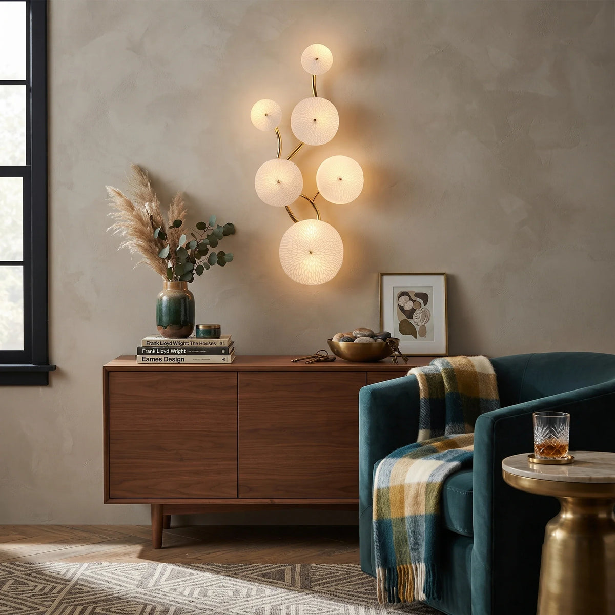 Petal Cluster Wall Sconce in ceramic for Hallway by AUVIELIGHT