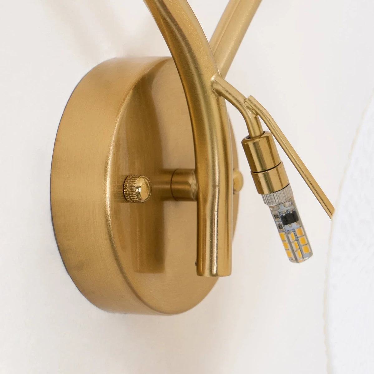 Petal Cluster Wall Sconce in ceramic for Hallway by AUVIELIGHT