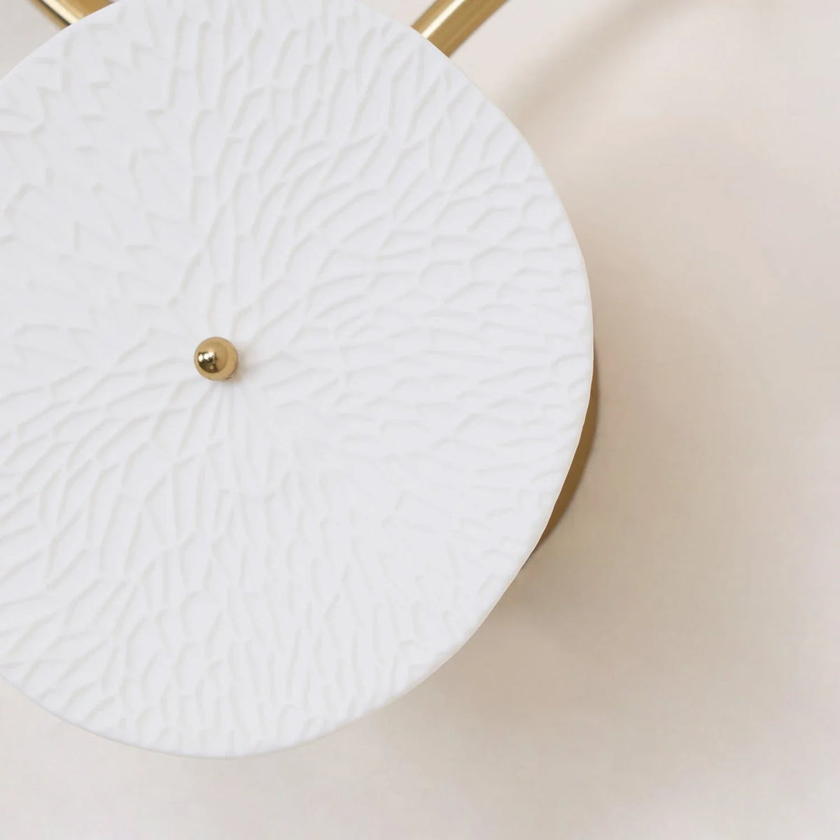 Petal Cluster Wall Sconce in ceramic for Hallway by AUVIELIGHT