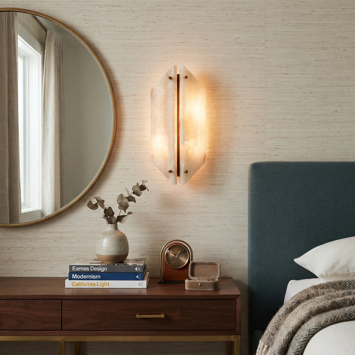 Slab Curved Light in alabaster for Living Room by AUVIELIGHT