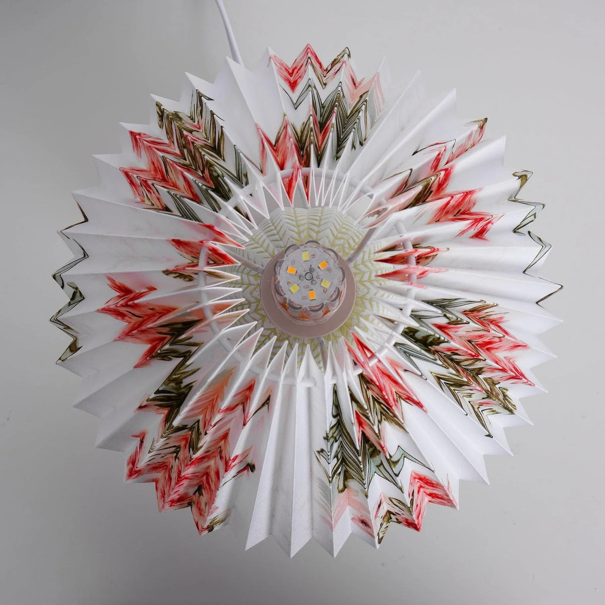 Floral Pleated Table Lamp in ceramic for Living Room by AUVIELIGHT