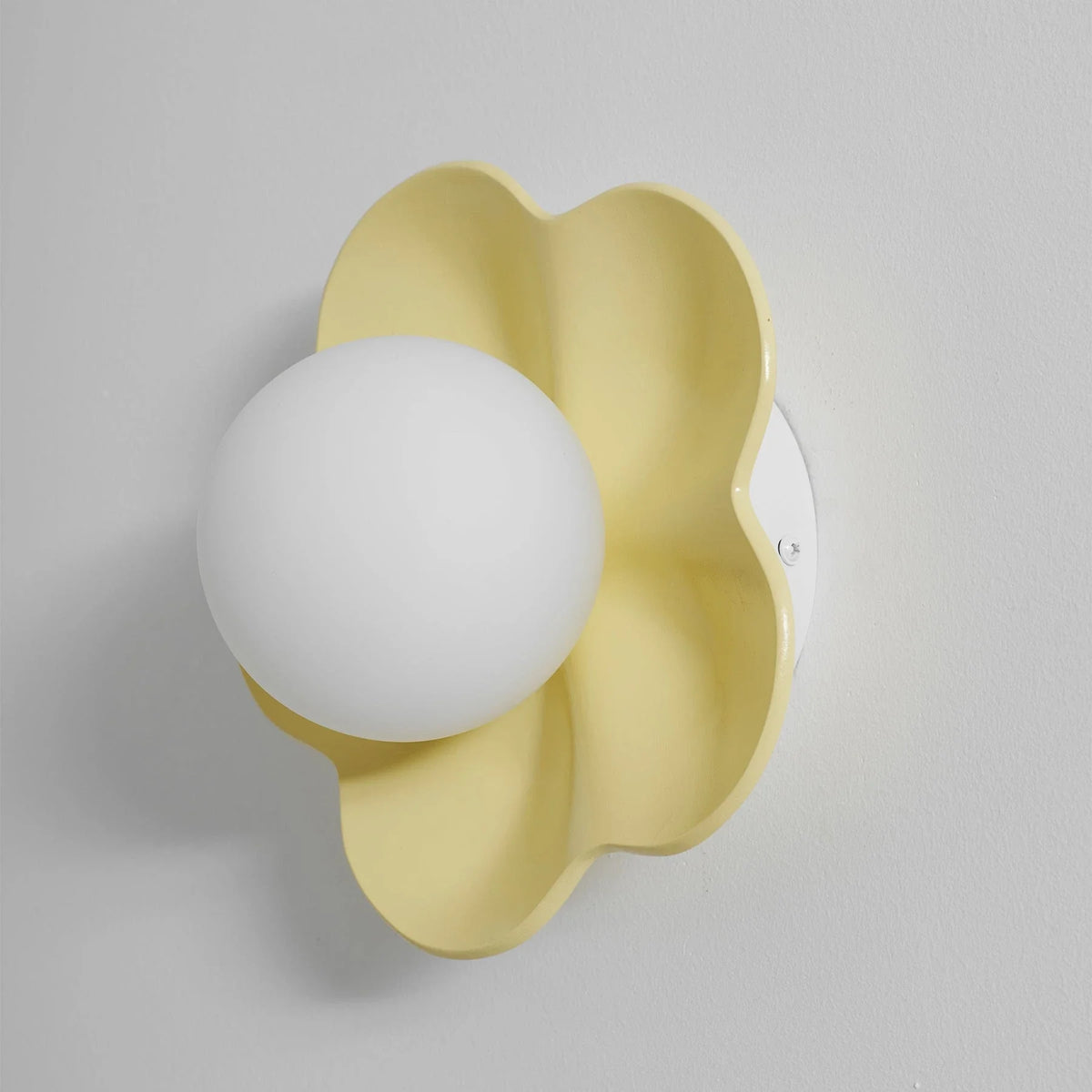 Floral Resin Wall Sconce for Hallway by AUVIELIGHT