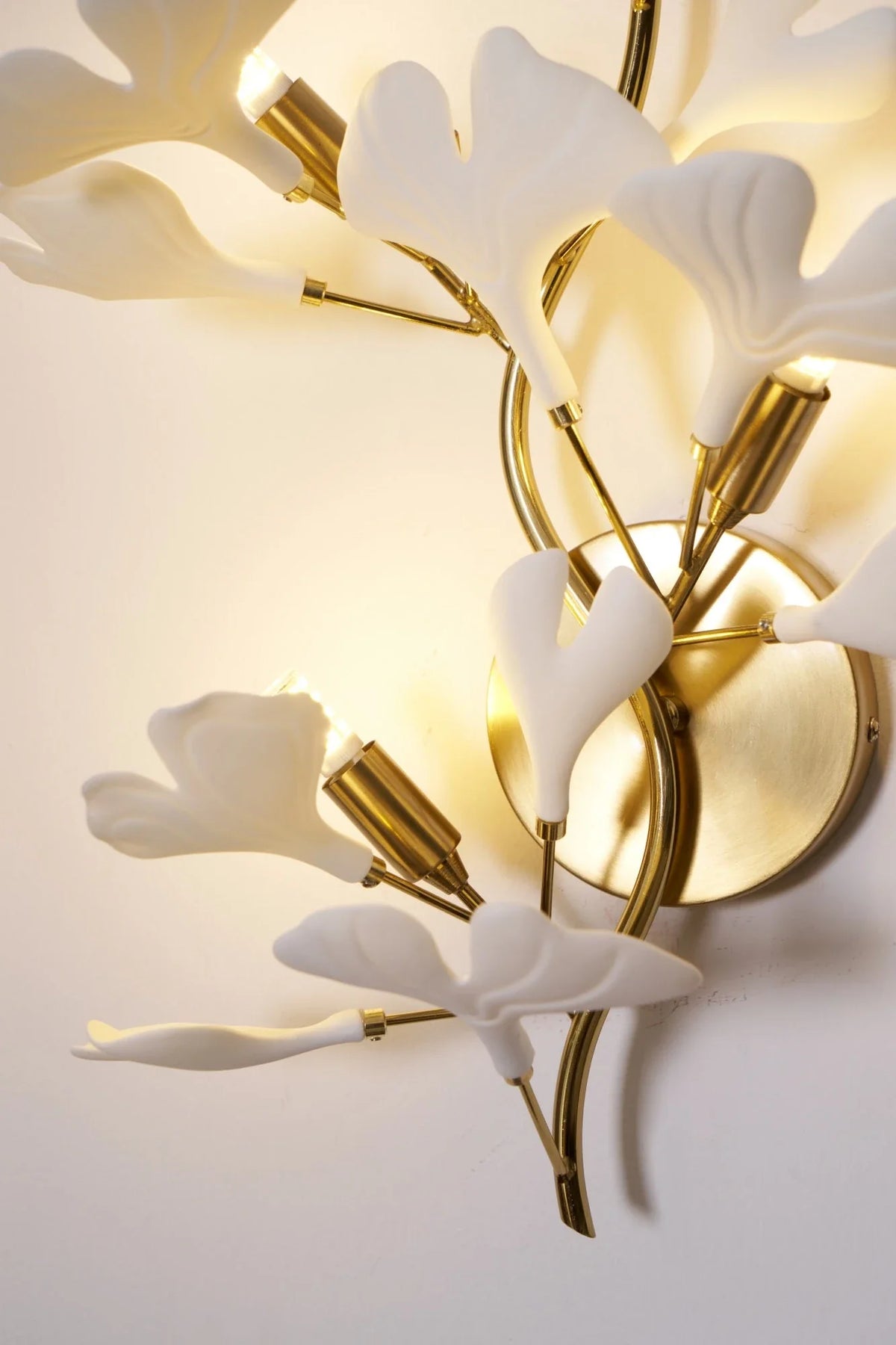 Ginkgo Branch Wall Sconce in ceramic for Hallway by AUVIELIGHT