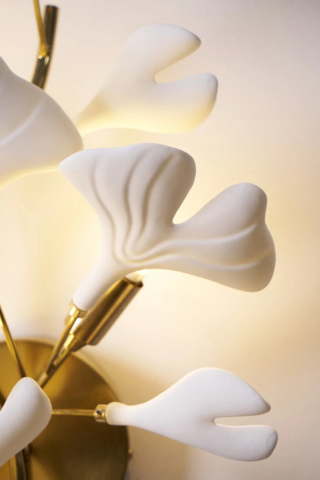 Ginkgo Branch Wall Sconce in ceramic for Hallway by AUVIELIGHT
