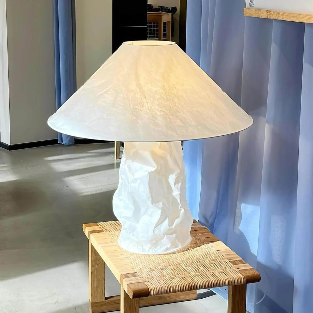 Lampampe Table Lamp for Living Room by AUVIELIGHT