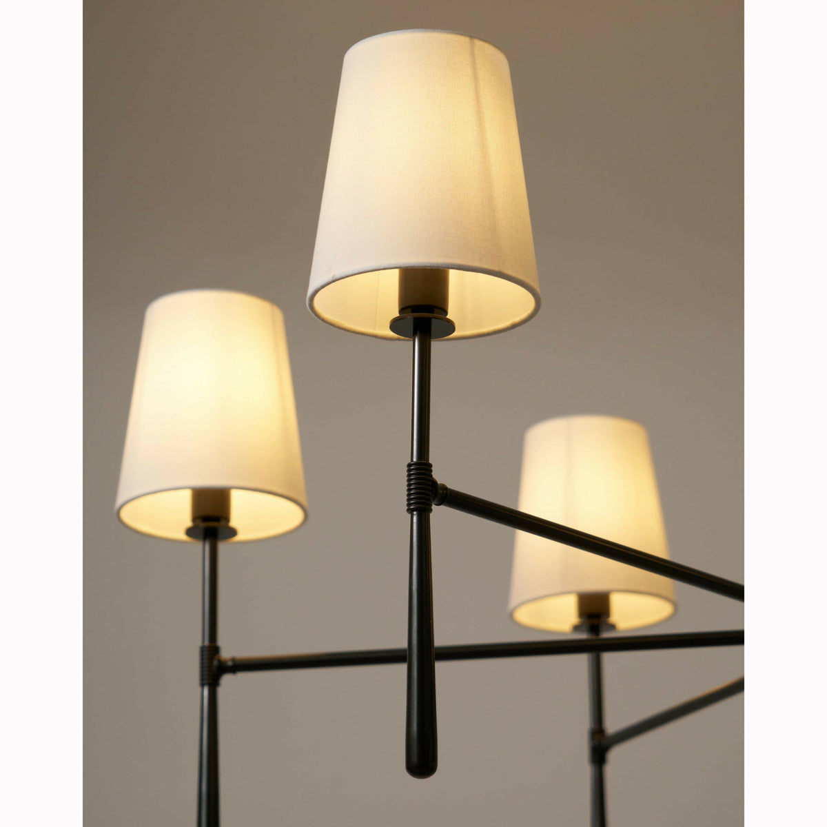 Linear Spoke Chandelier for Dining Room by AUVIELIGHT
