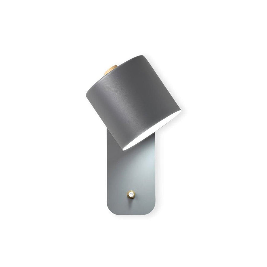 Minimalist Wall Sconce in metal for Hallway by AUVIELIGHT