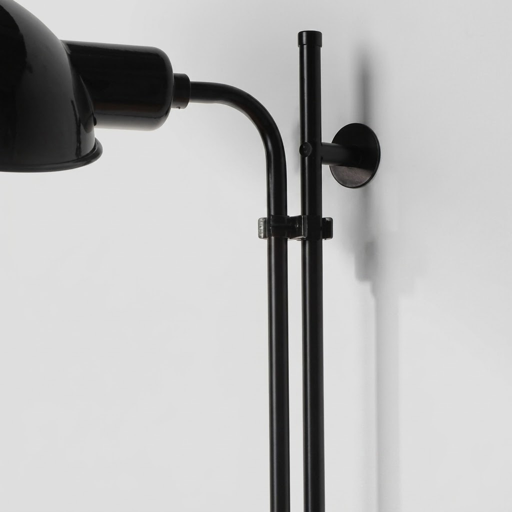 Modern Wall Sconce in metal for Hallway by AUVIELIGHT