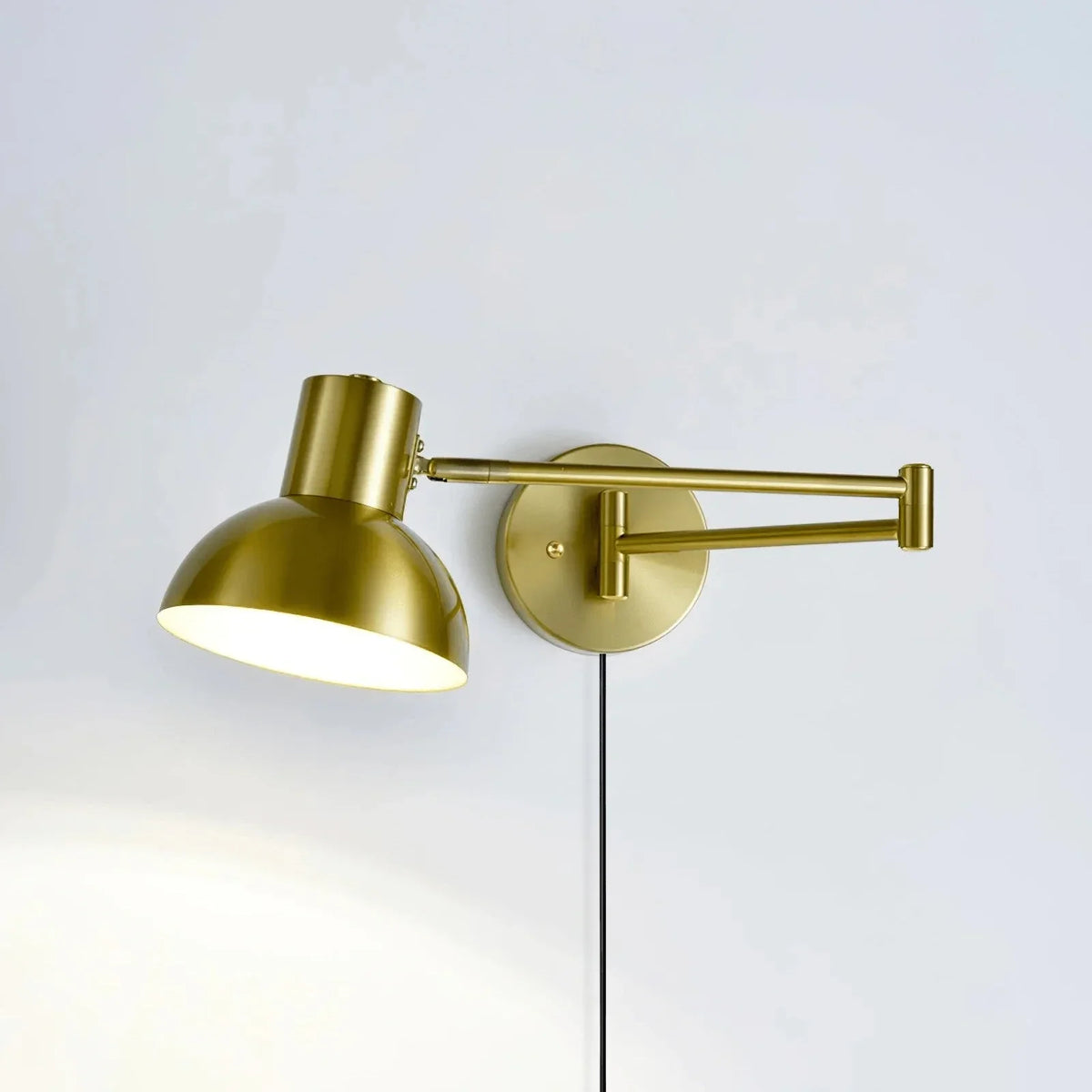 Modern Wall Sconce in metal for Hallway by AUVIELIGHT, Model B L 14.6" x H 5.9" / L 37cm x H 15cm / Gold / AU Plug and 3 other sizes