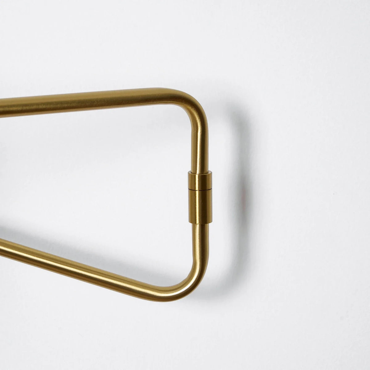 Modern Wall Sconce in metal for Hallway by AUVIELIGHT