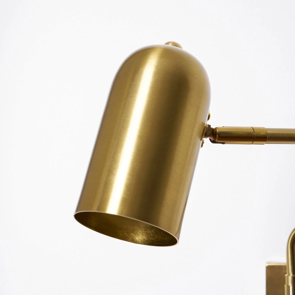 Modern Wall Sconce in metal for Hallway by AUVIELIGHT