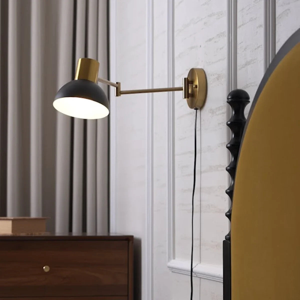Modern Wall Sconce in metal for Hallway by AUVIELIGHT