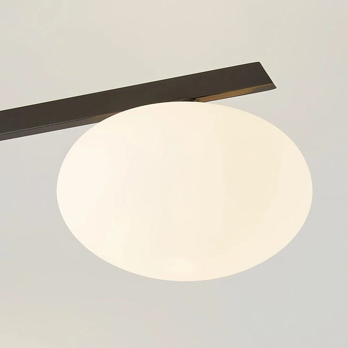 Modern Chandelier in brass for Dining Room by AUVIELIGHT