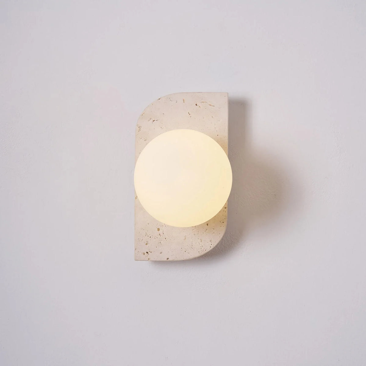 Neptune Wall Light in travertine for Hallway by AUVIELIGHT, W 10cm x H 18cm / W 3.9″ x H 7″ / Yellow Travertine