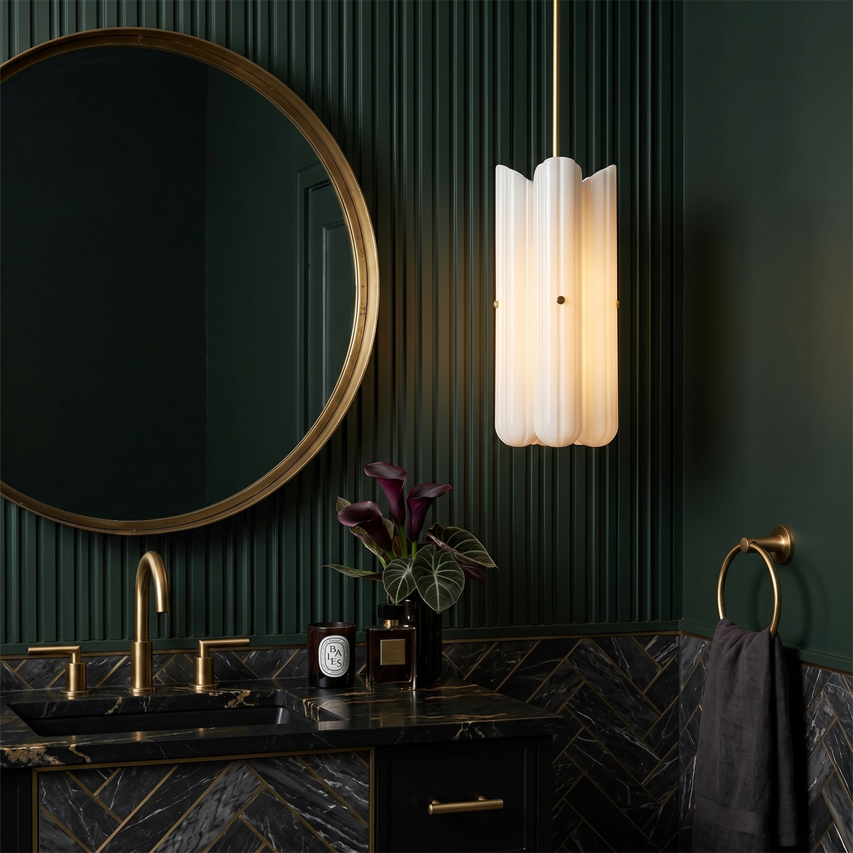 Origami Chandelier in glass for Dining Room by AUVIELIGHT