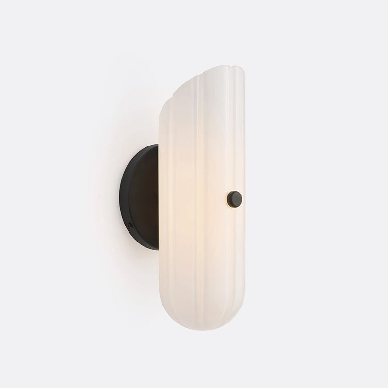 Origami Wall Light in glass for Hallway by AUVIELIGHT, Dia 13cm x H 30.5cm / ∅ 5.1″ x H 11.8″ / Black & White / Warm Light