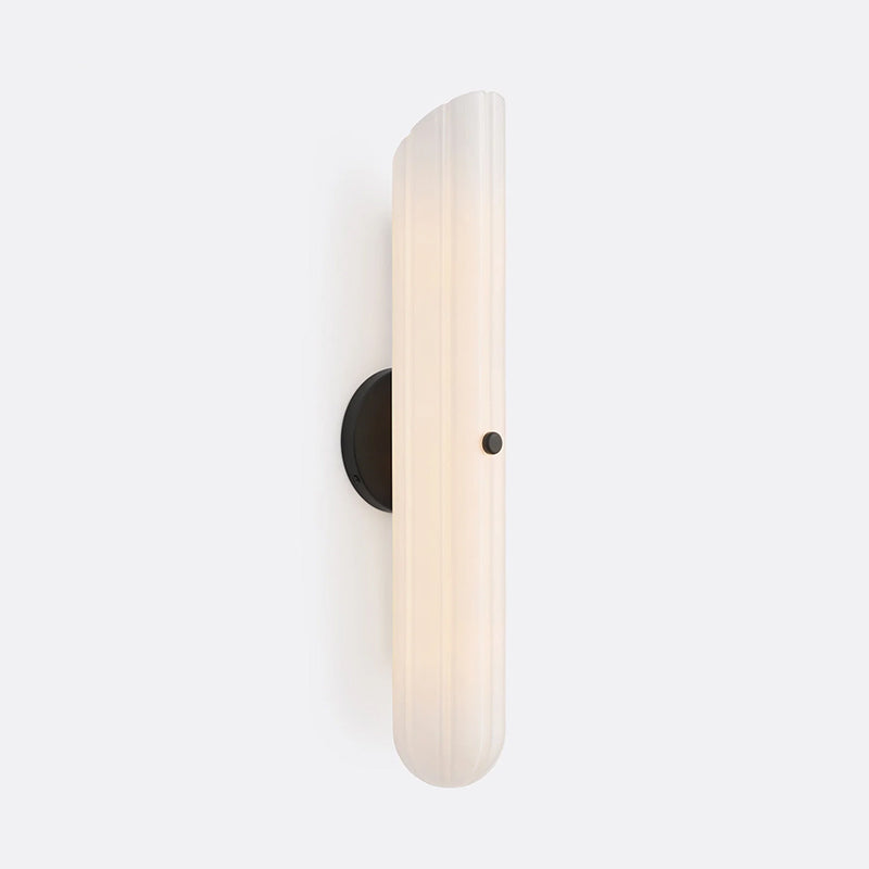 Origami Wall Light in glass for Hallway by AUVIELIGHT, Dia 13cm x H 61cm / ∅5.1″ x H 24″ / Black & White / Warm Light
