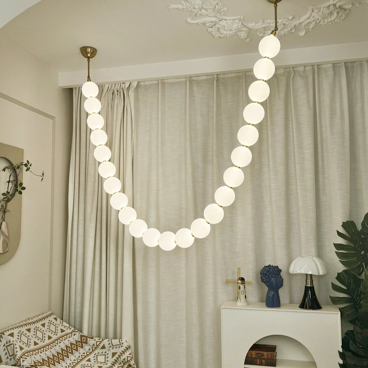 Pearl Necklace Chandelier for Dining Room by AUVIELIGHT