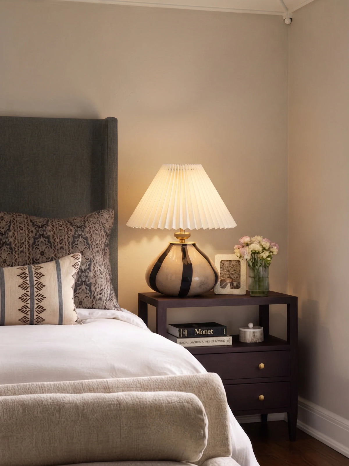 Pleated Cavolo Table Lamp for Living Room by AUVIELIGHT