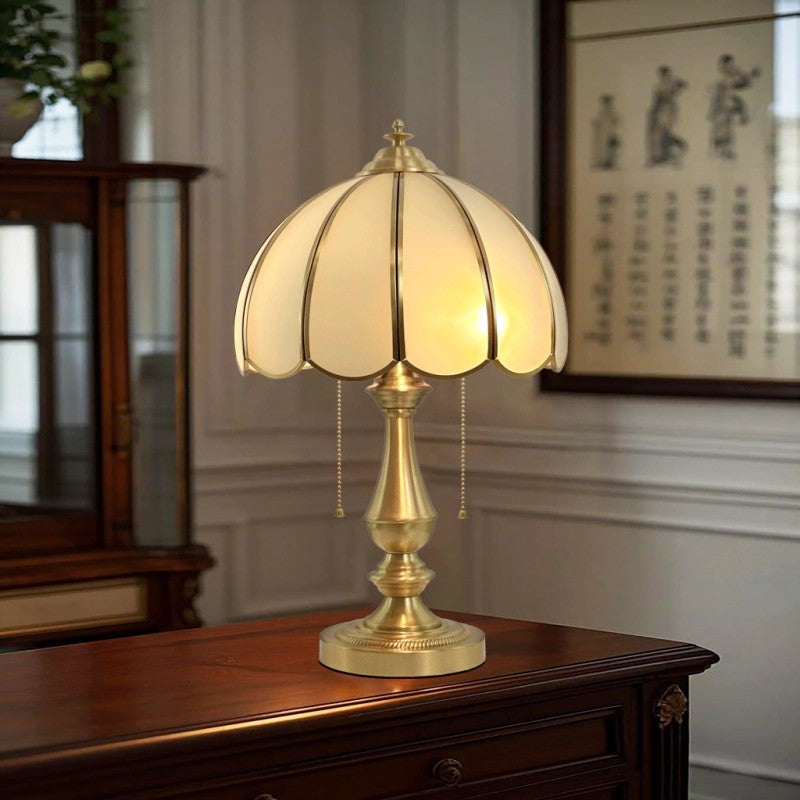 Retro Shell Table Lamp in cream for Living Room by AUVIELIGHT