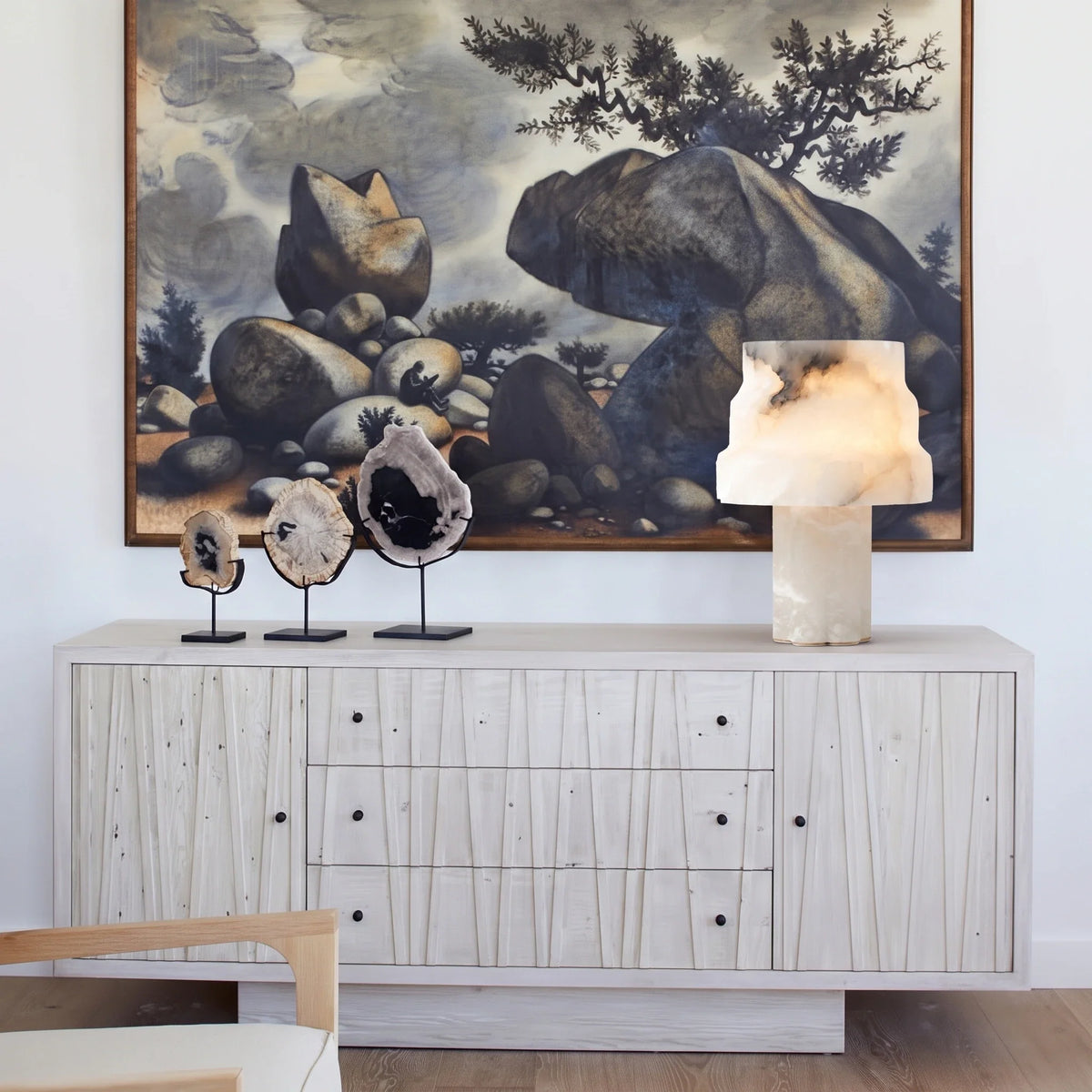 Verona Table Lamp in alabaster for Living Room by AUVIELIGHT