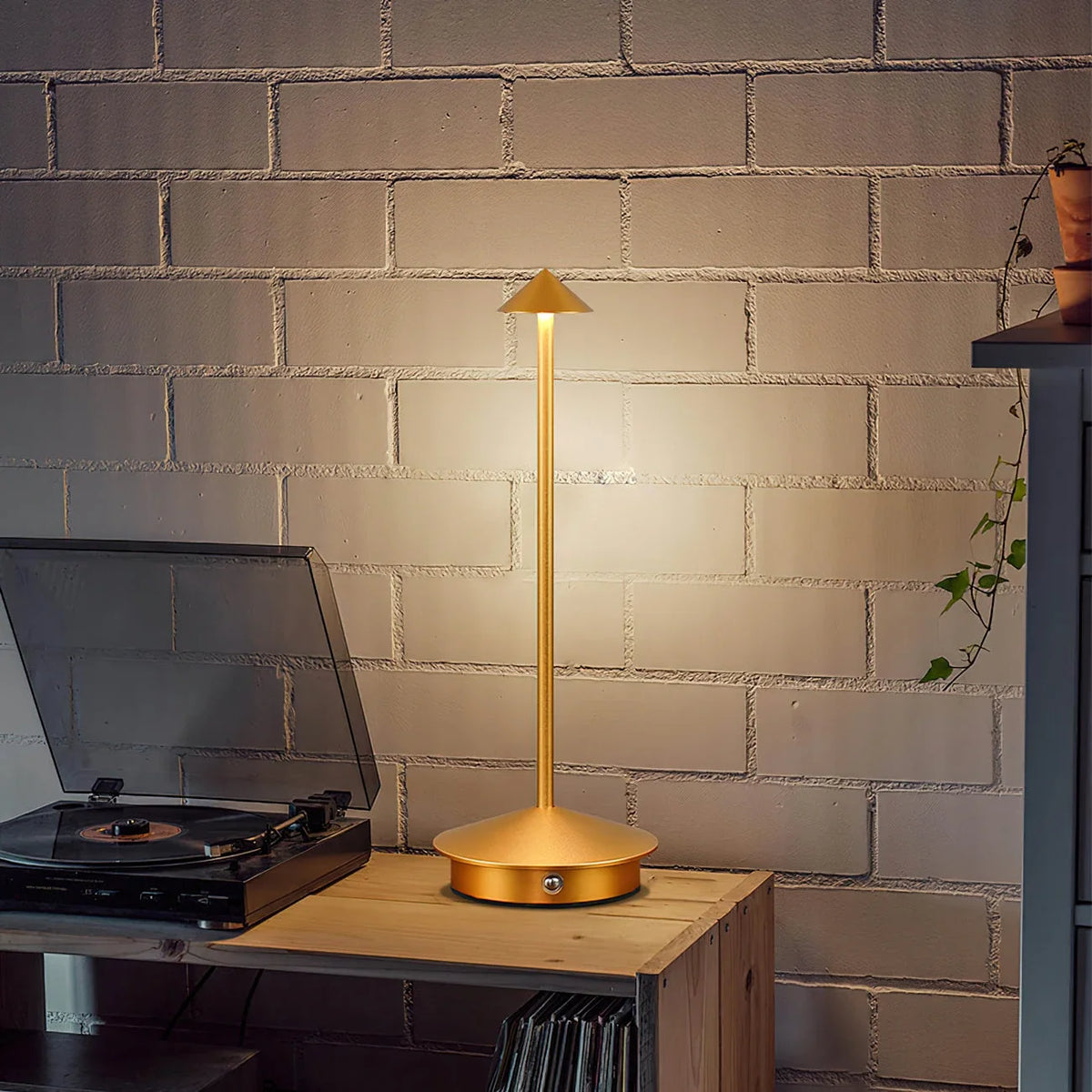 Verve Wireless Lamp for Living Room by AUVIELIGHT