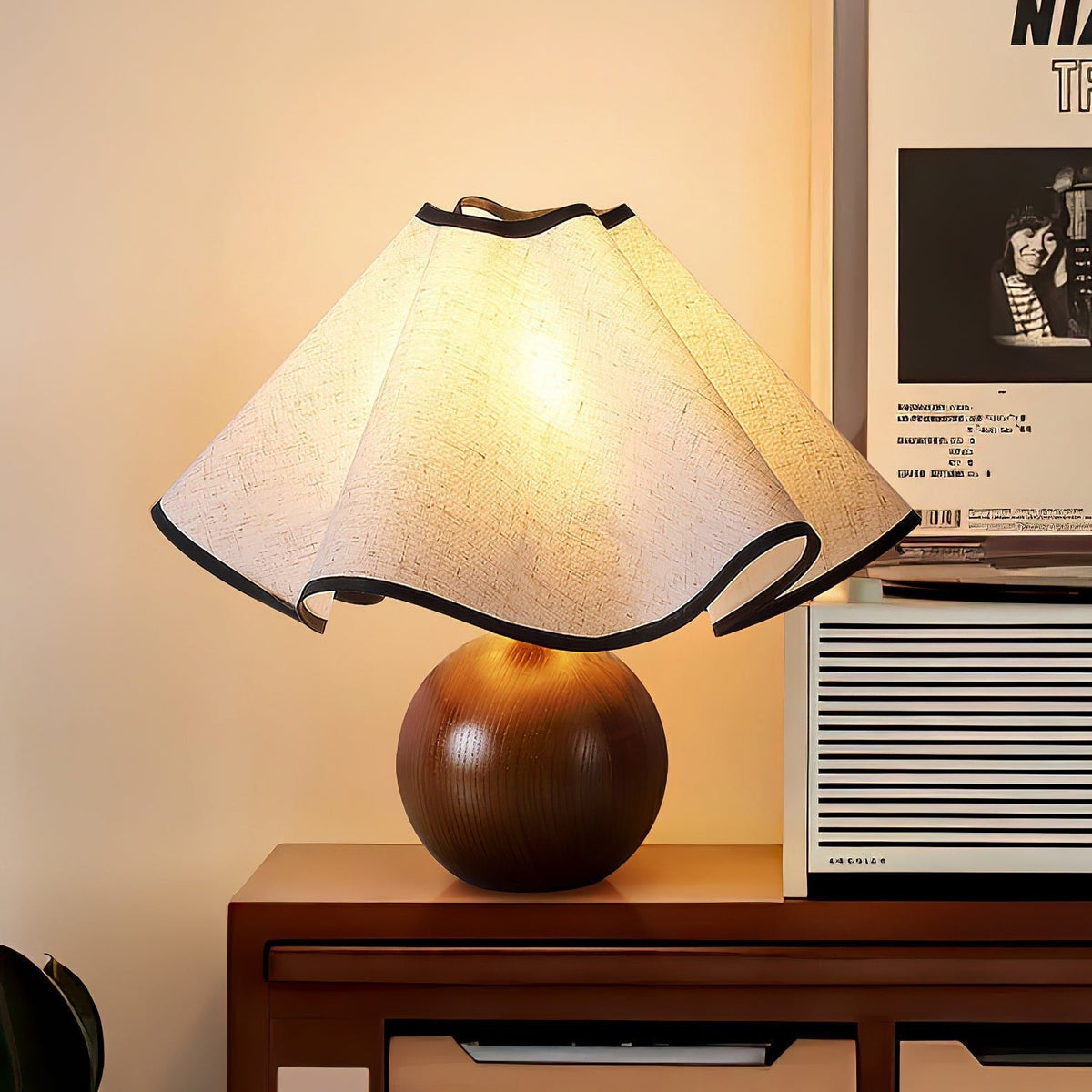 Wavecrest Table Lamp for Living Room by AUVIELIGHT