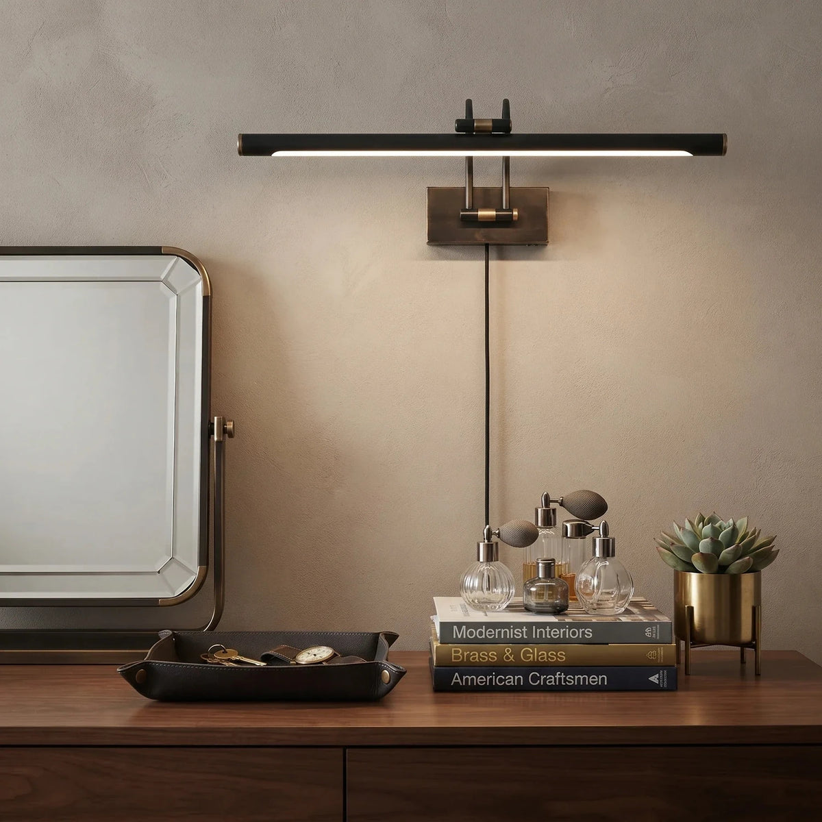 Artwork Display Curved Picture Light in brass for Living Room by AUVIELIGHT