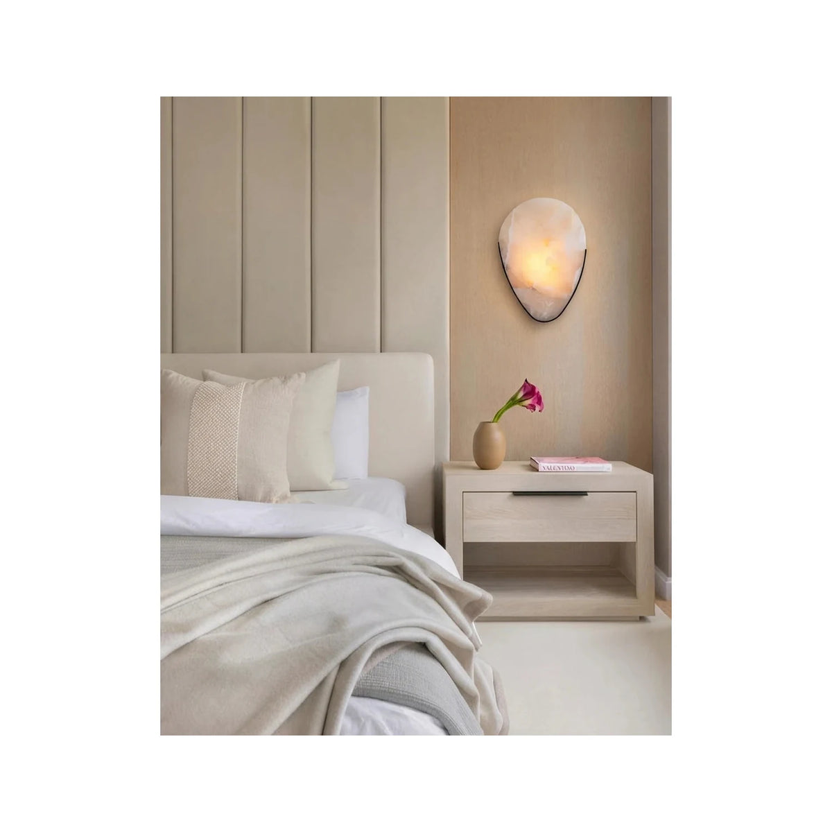 AuraStone Oval Alabaster Wall Sconce light fixture by AUVIELIGHT