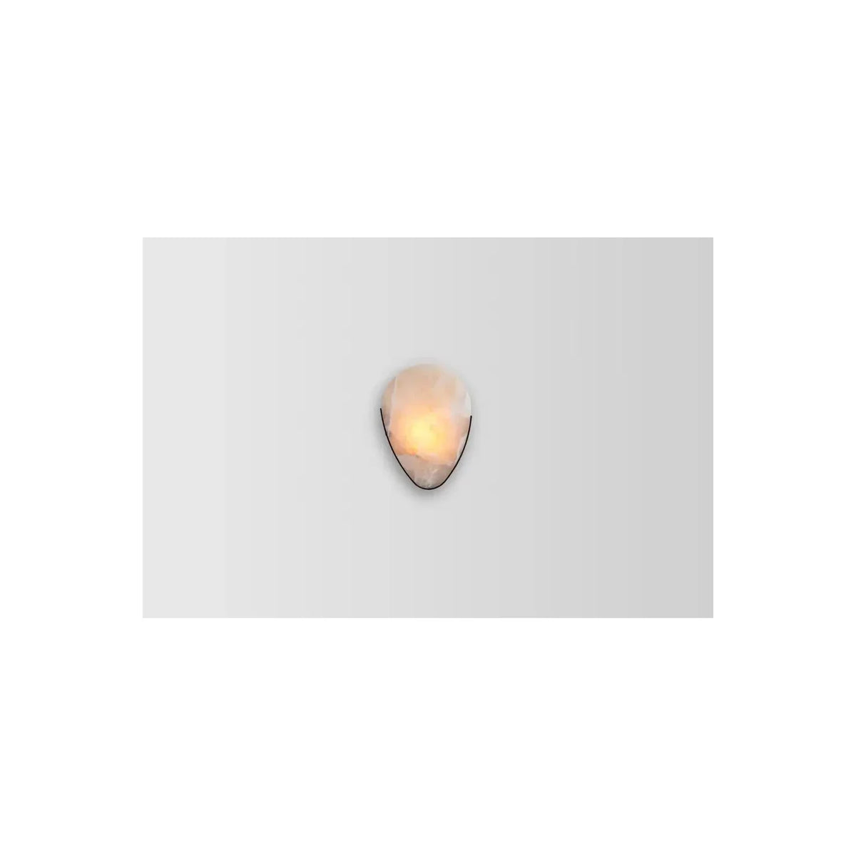 AuraStone Oval Alabaster Wall Sconce light fixture by AUVIELIGHT, ∅ 7.5″  x H 10.7″ / Vintage Brass & White