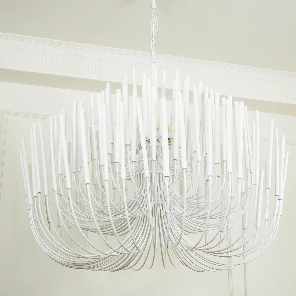 Coral Vertical Chandelier for Dining Room light fixture by AUVIELIGHT, Dense wooden stick: 18 heads ∅ 39.4″ x H 39.4″ / White and 2 other sizes