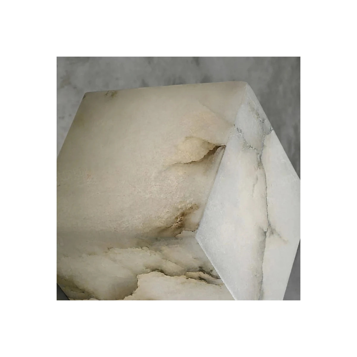 Cube Alabaster Wall Sconce light fixture by AUVIELIGHT